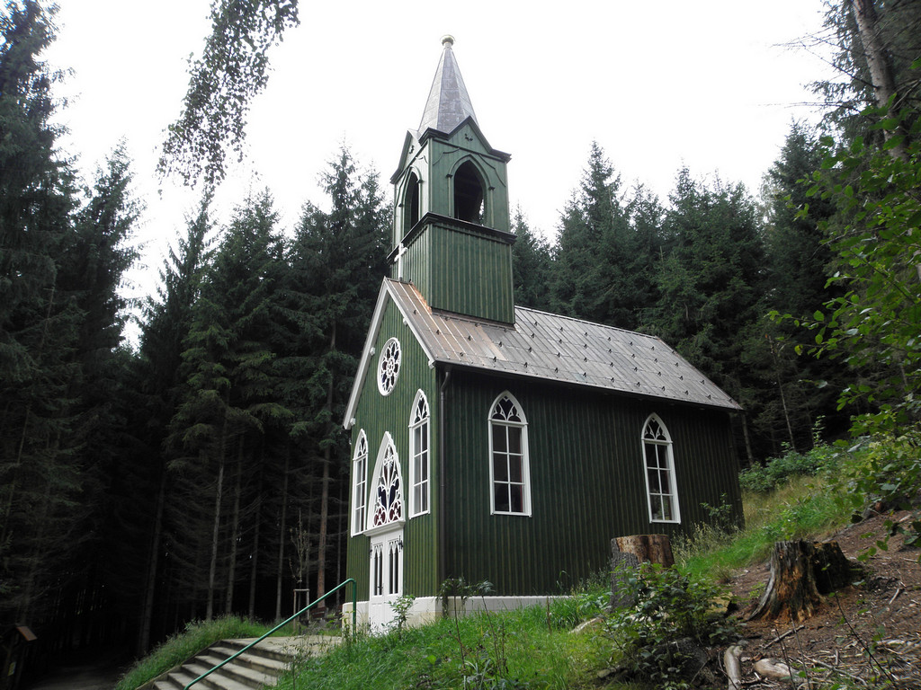 Kaplica w Tichaczkowym lesie
